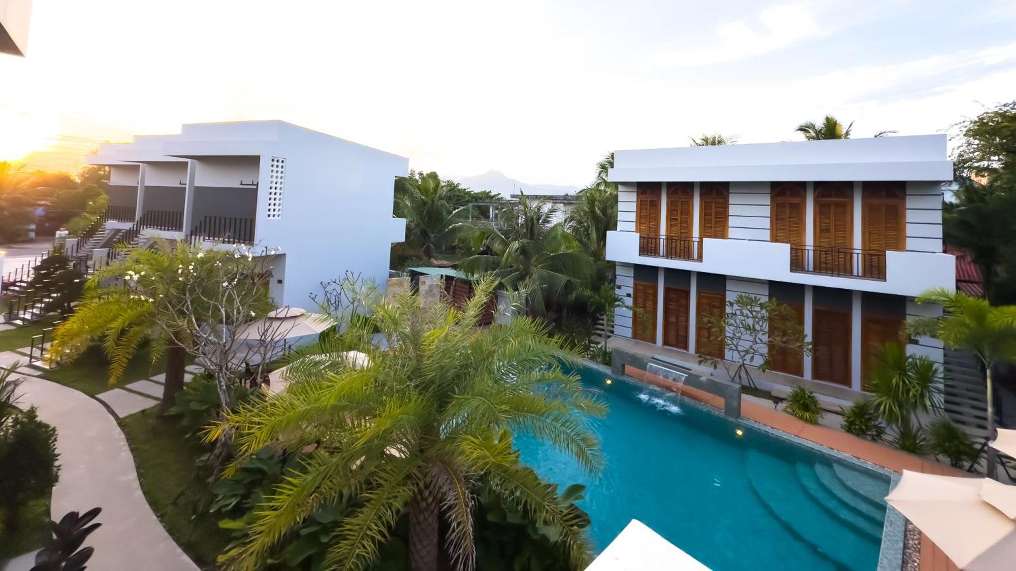 The R&B Boutique Hotel Kampot Exterior foto